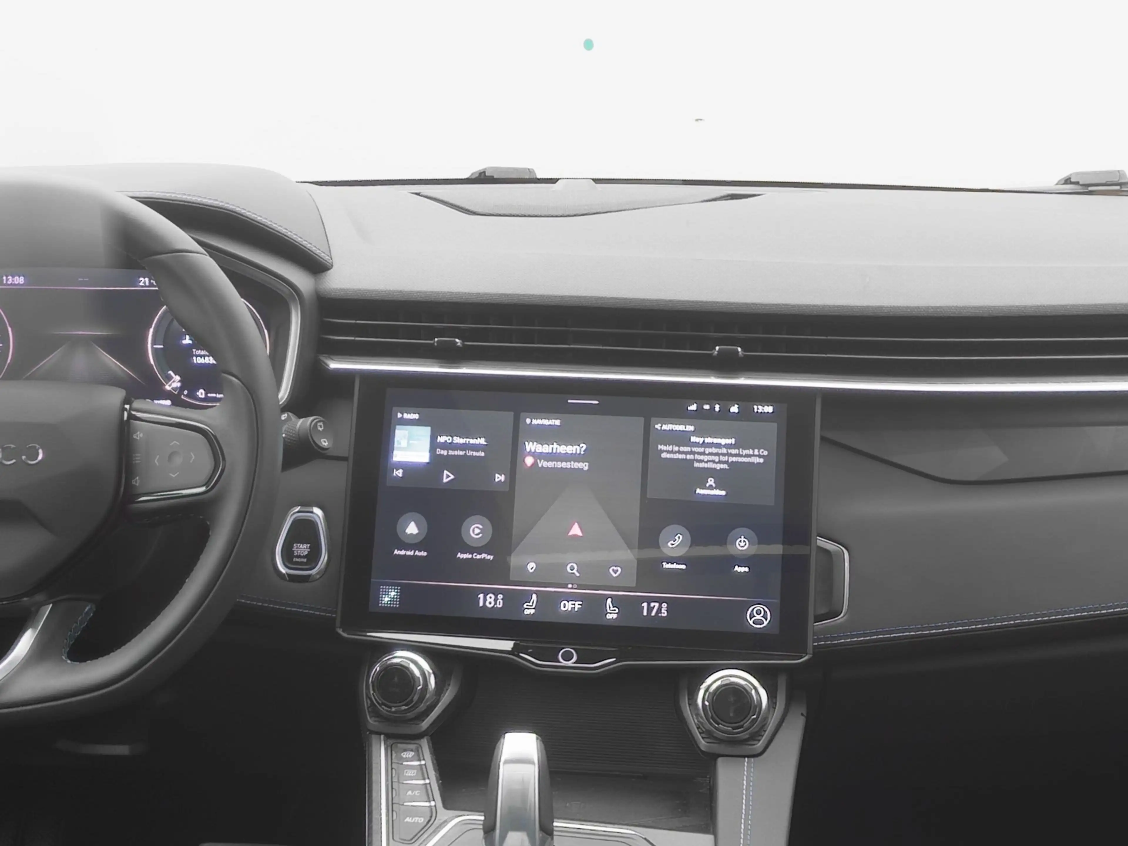 Lynk & Co 01 1.5 Plug-in Hybrid | 360° | BLACK | ZWARTE HEMEL | — photo 8