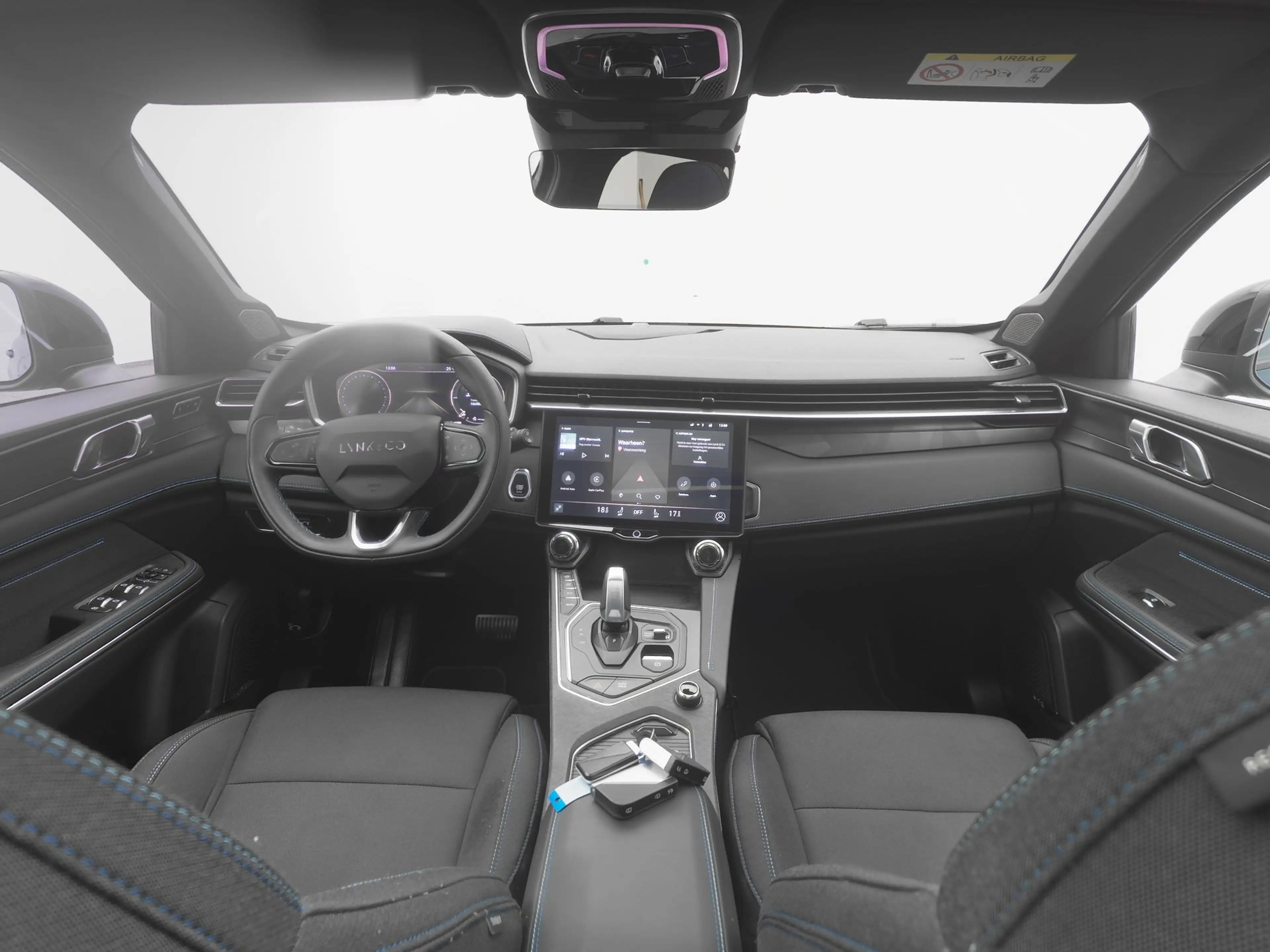 Lynk & Co 01 1.5 Plug-in Hybrid | 360° | BLACK | ZWARTE HEMEL | — photo 3
