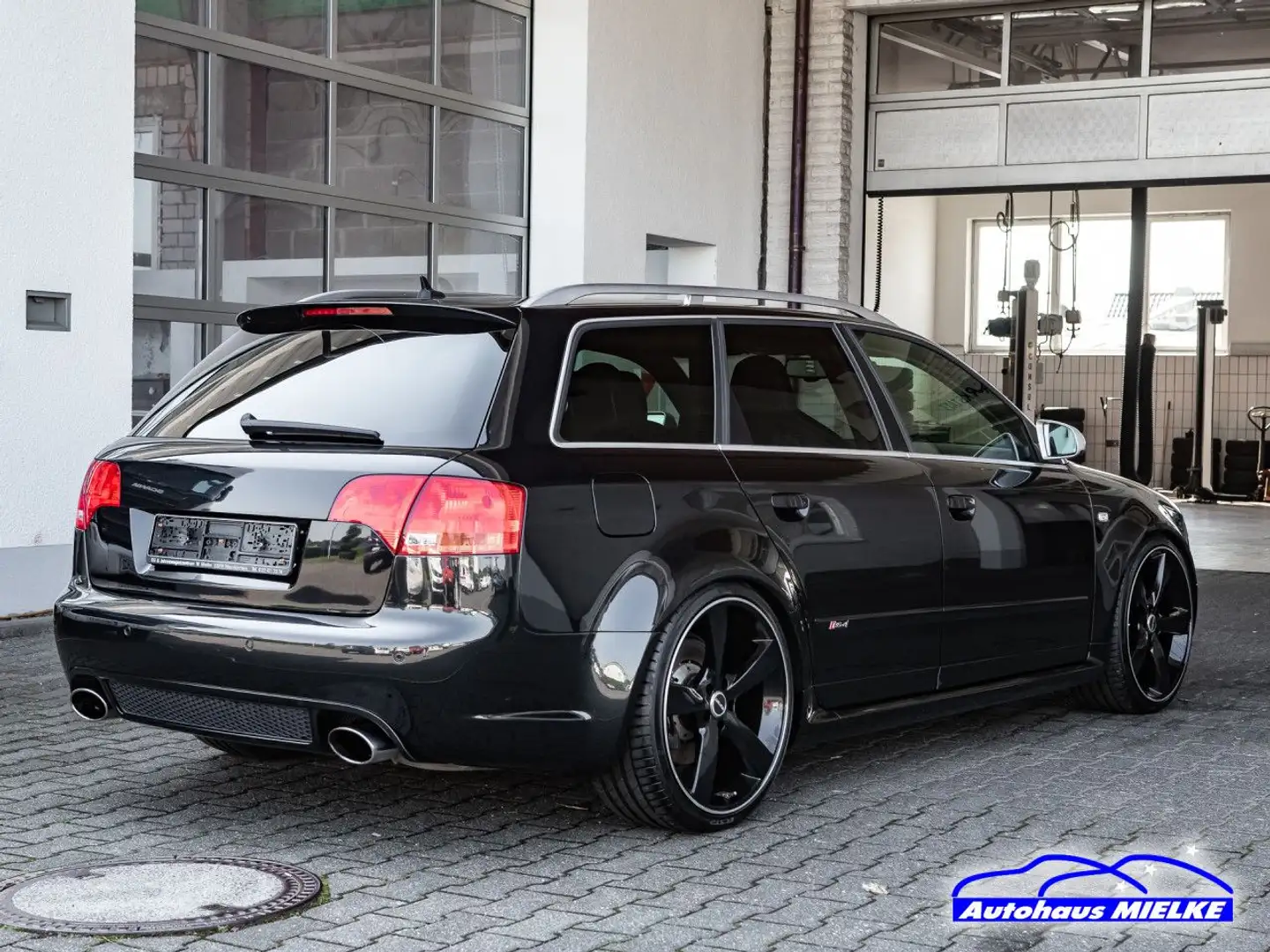 Audi RS4 Avant 4.2 Quattro Schalensitze/Audi Exclusive Negru - 1
