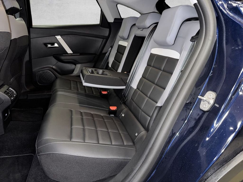 Citroen C4 PureTech 130 S&S AT8 MAX — photo 12