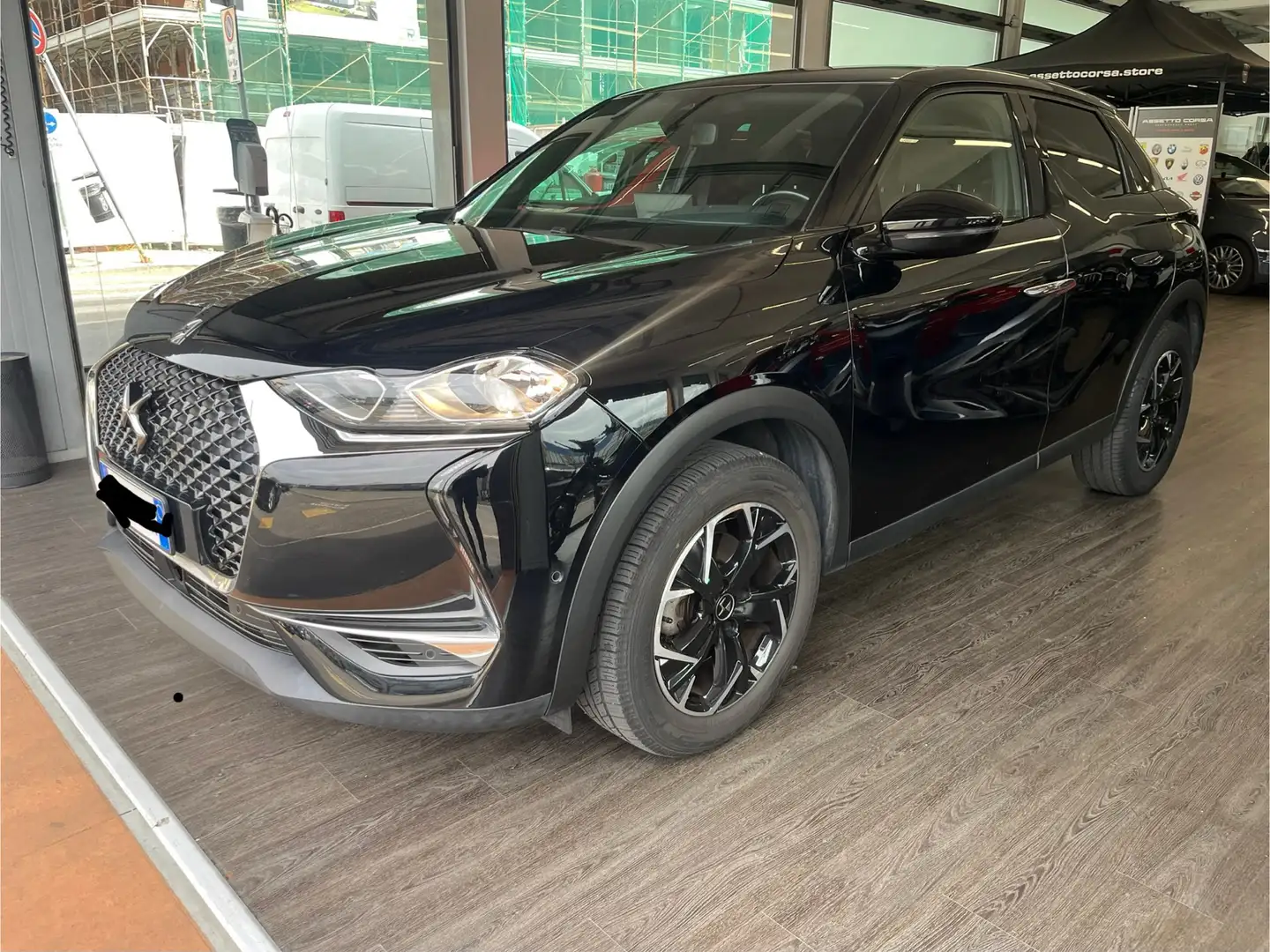 DS Automobiles DS 3 Crossback DS3 Crossback 1.5 bluehdi Performance Line auto Noir - 1
