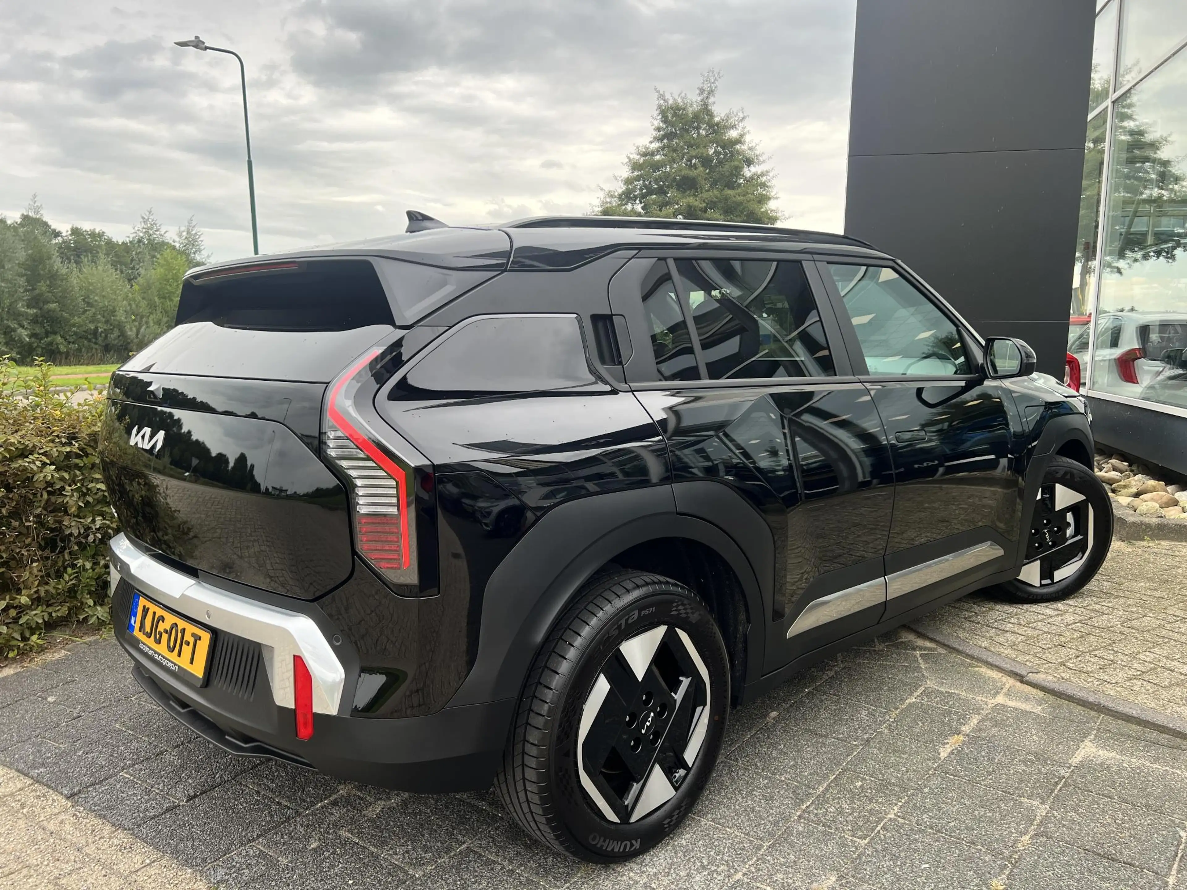 Kia EV3 Plus 58.3 kWh Stoel/Stuur verwarming, Apple Carpla — photo 4