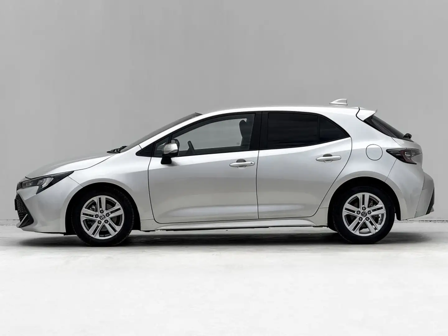 Toyota Corolla 125H Business Gris - 2