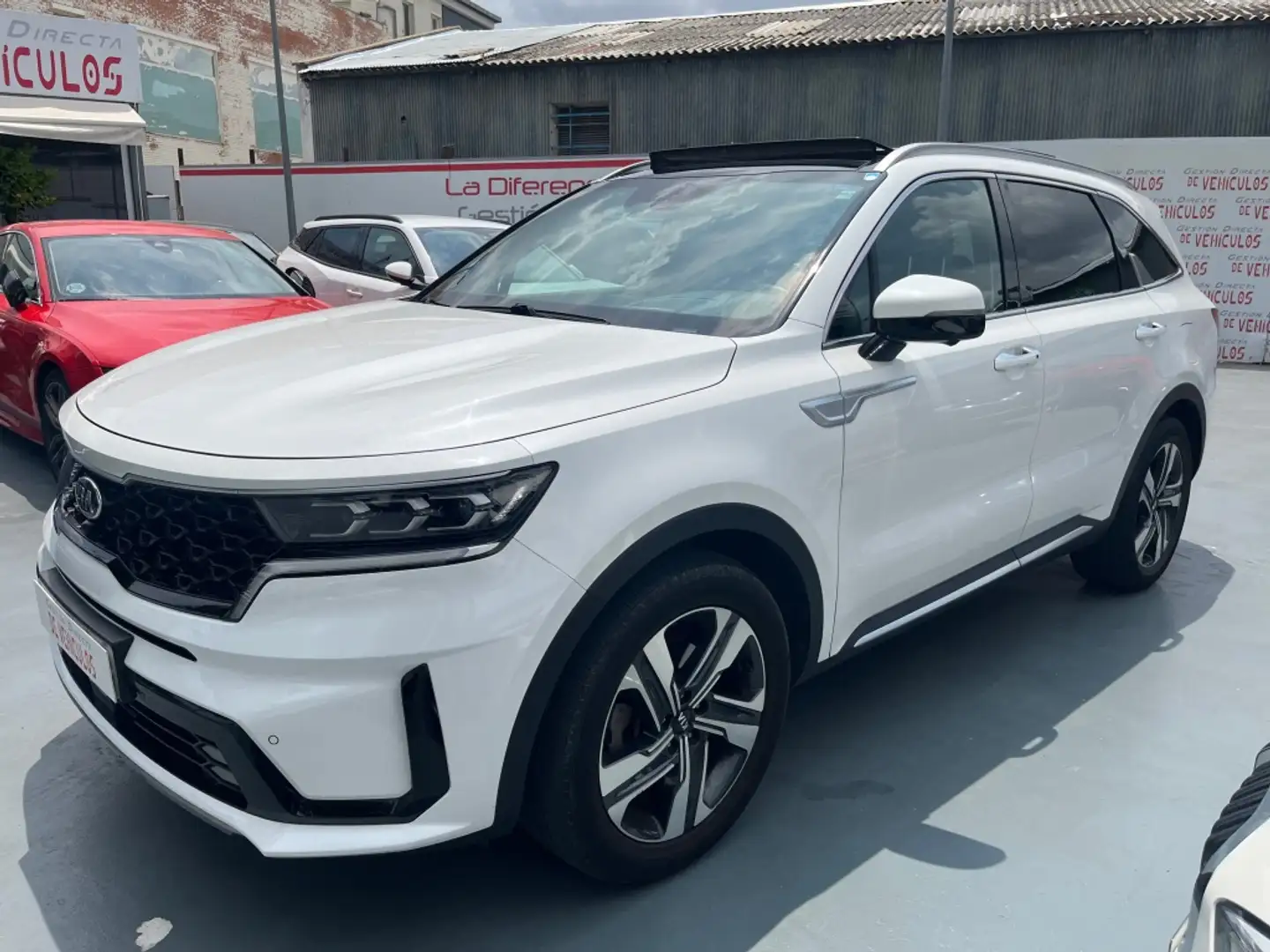 Kia Sorento 1.6 T-GDi PHEV Emotion Pack Luxury 4x4 Biały - 1