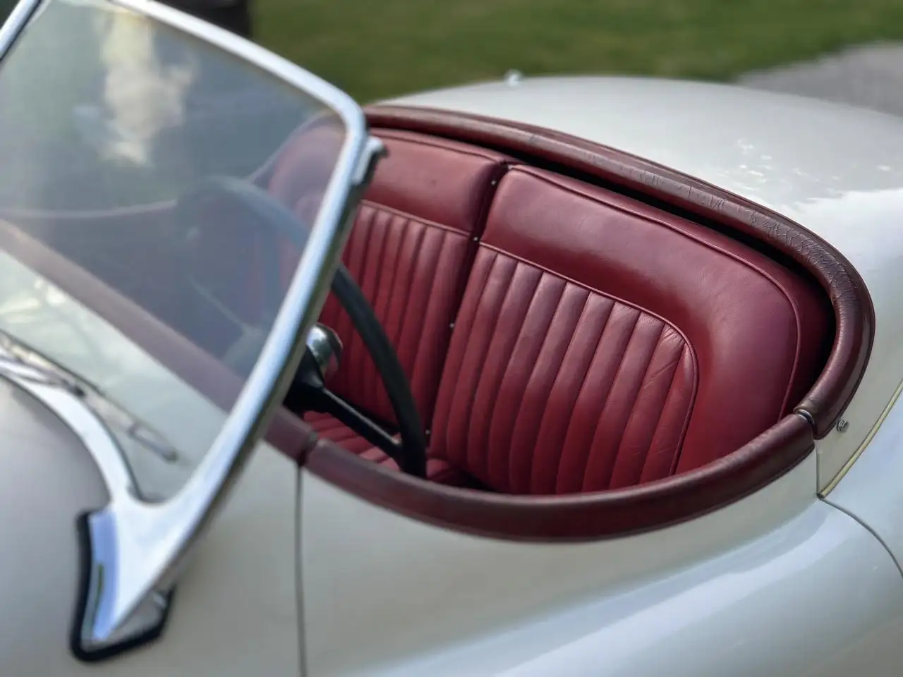 Jaguar XK OTS LHD/ÉTAT EXCEPTIONNEL/HISTORIQUE COMPLET/MATCHING NUMBER/29850km, foto 8