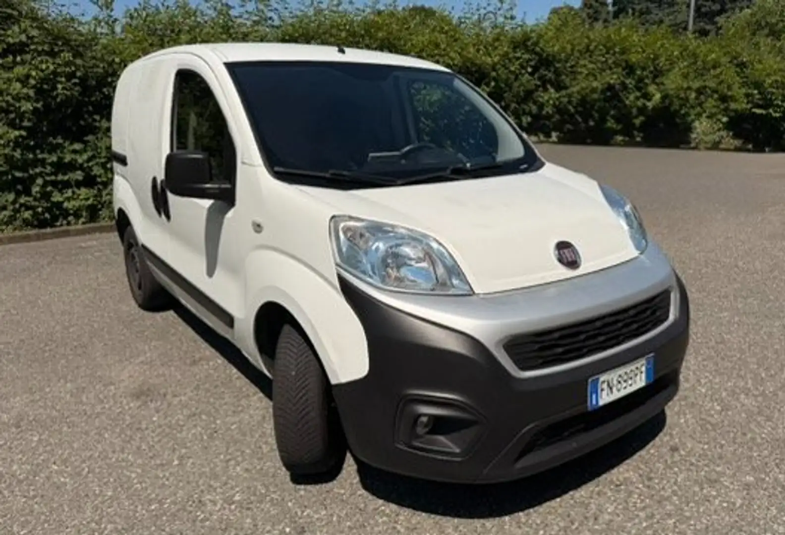 Fiat Fiorino 1.3 MJT 80 cv SX Euro6 - Radio Touch - Gomme Nuove Fehér - 1