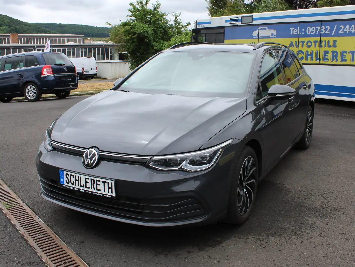 Volkswagen Golf Variant Life, HU+AU NEU, 1. Hand, viele Extras, Sportsitze Gris - 1