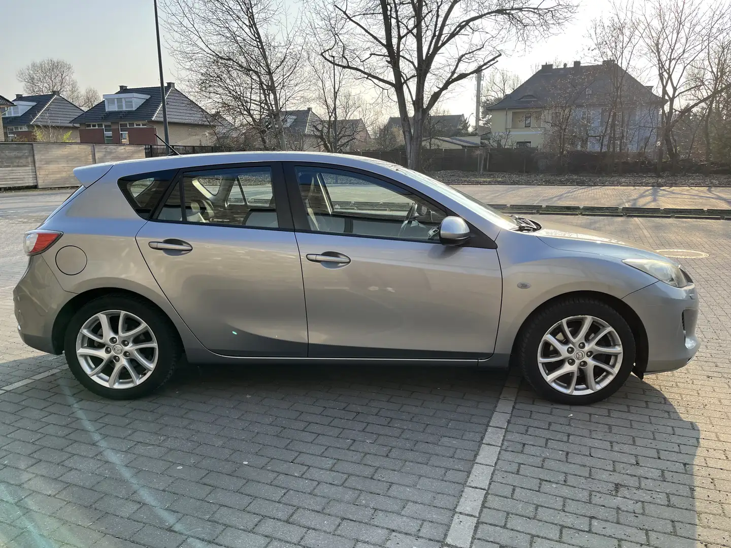 Mazda 3 2.0 MZR DISI Edition - 2