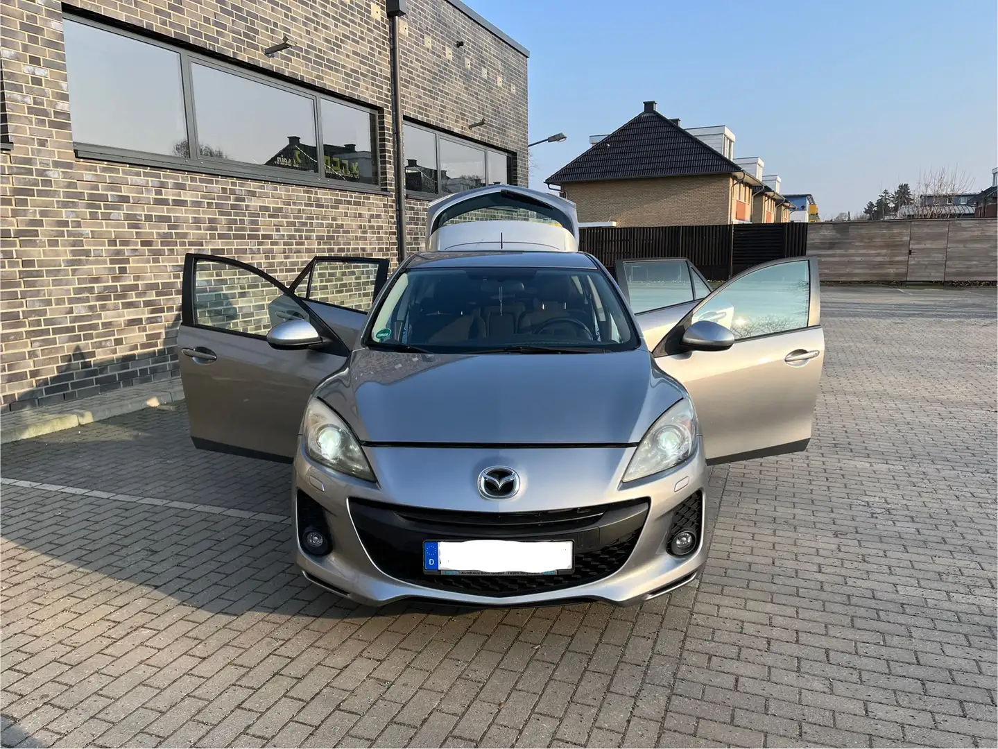 Mazda 3 2.0 MZR DISI Edition - 1