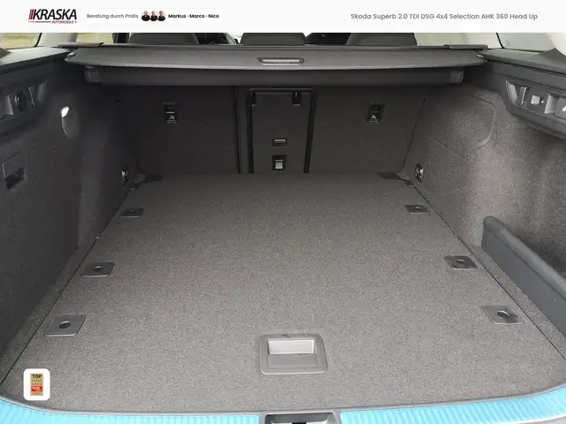 Skoda Superb view 7