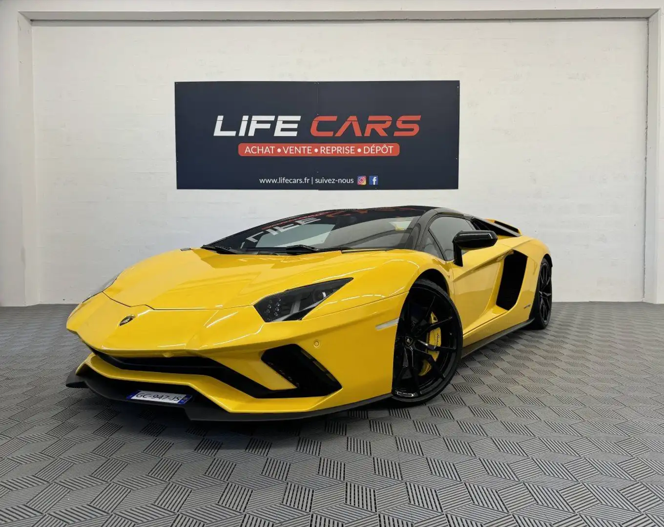 Lamborghini Aventador Spyder LP 740-4 S Roadster Céramique 2018 741ch Fr - 1