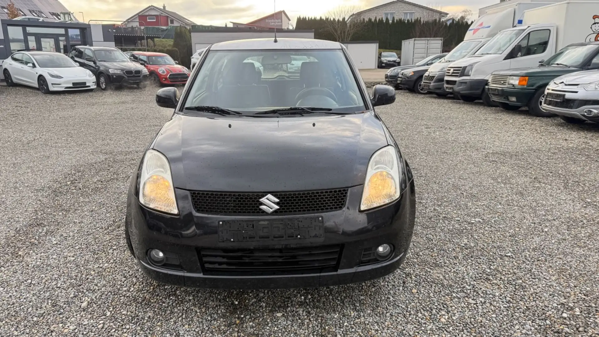 Suzuki Swift 1.5 Lim. Comfort Schwarz - 2