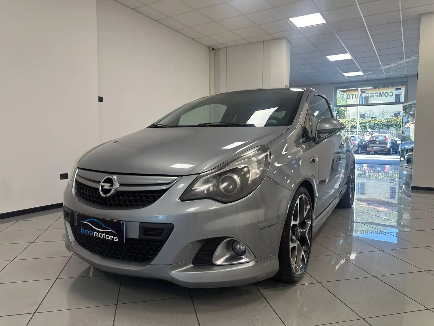 Opel Corsa Corsa 3p 1.6 turbo Opc 192cv FL Grigio - 1