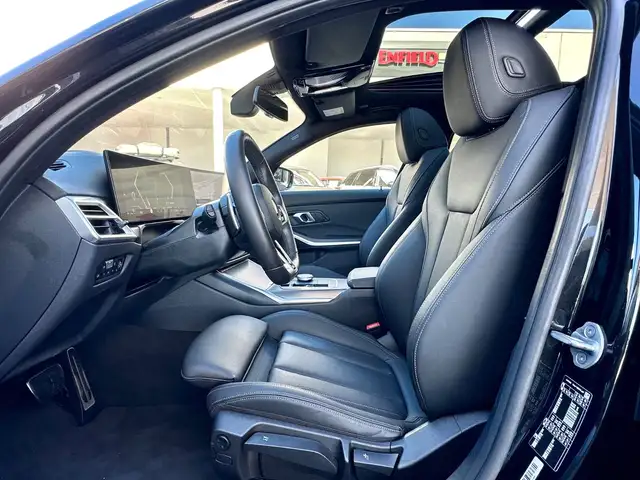 BMW 3 Series view 12