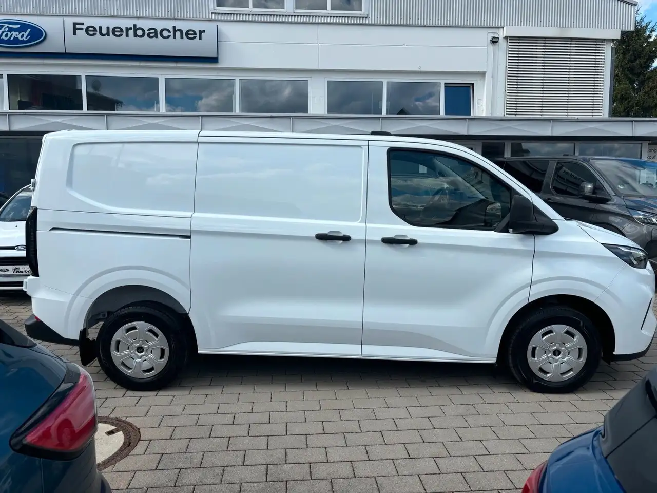 Ford Transit Custom 2026 — фото 12