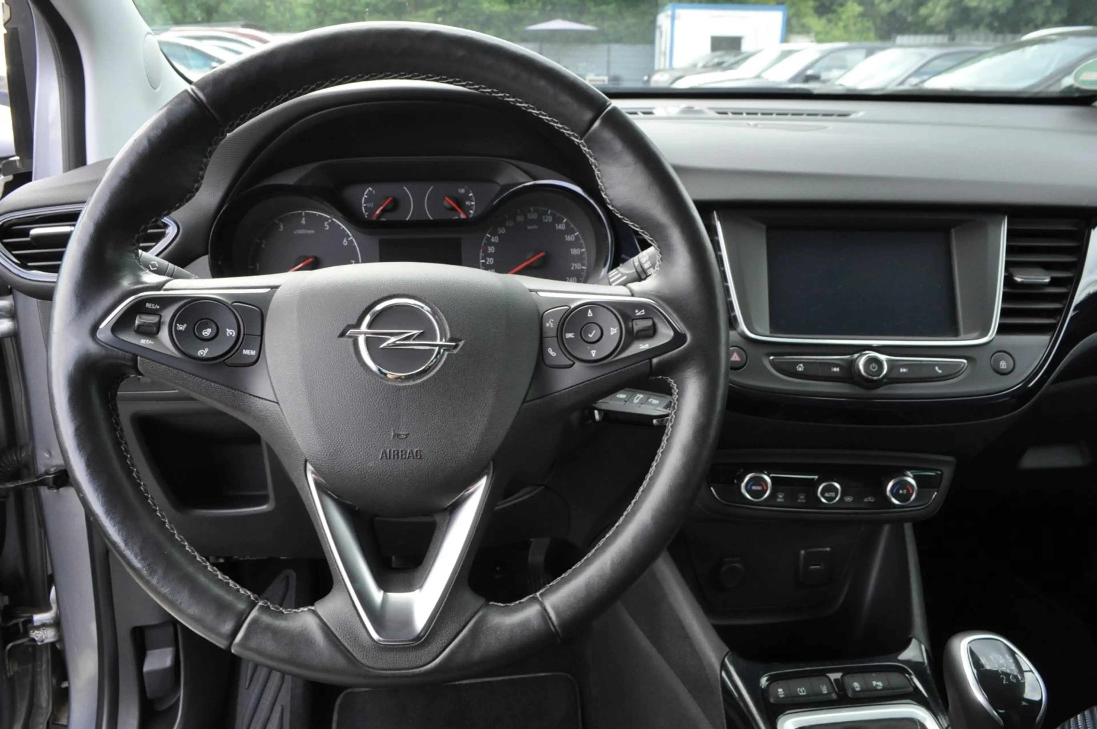 Opel Crossland X 1.2 /R-KAMERA/LED/TEMPOMAT — photo 13