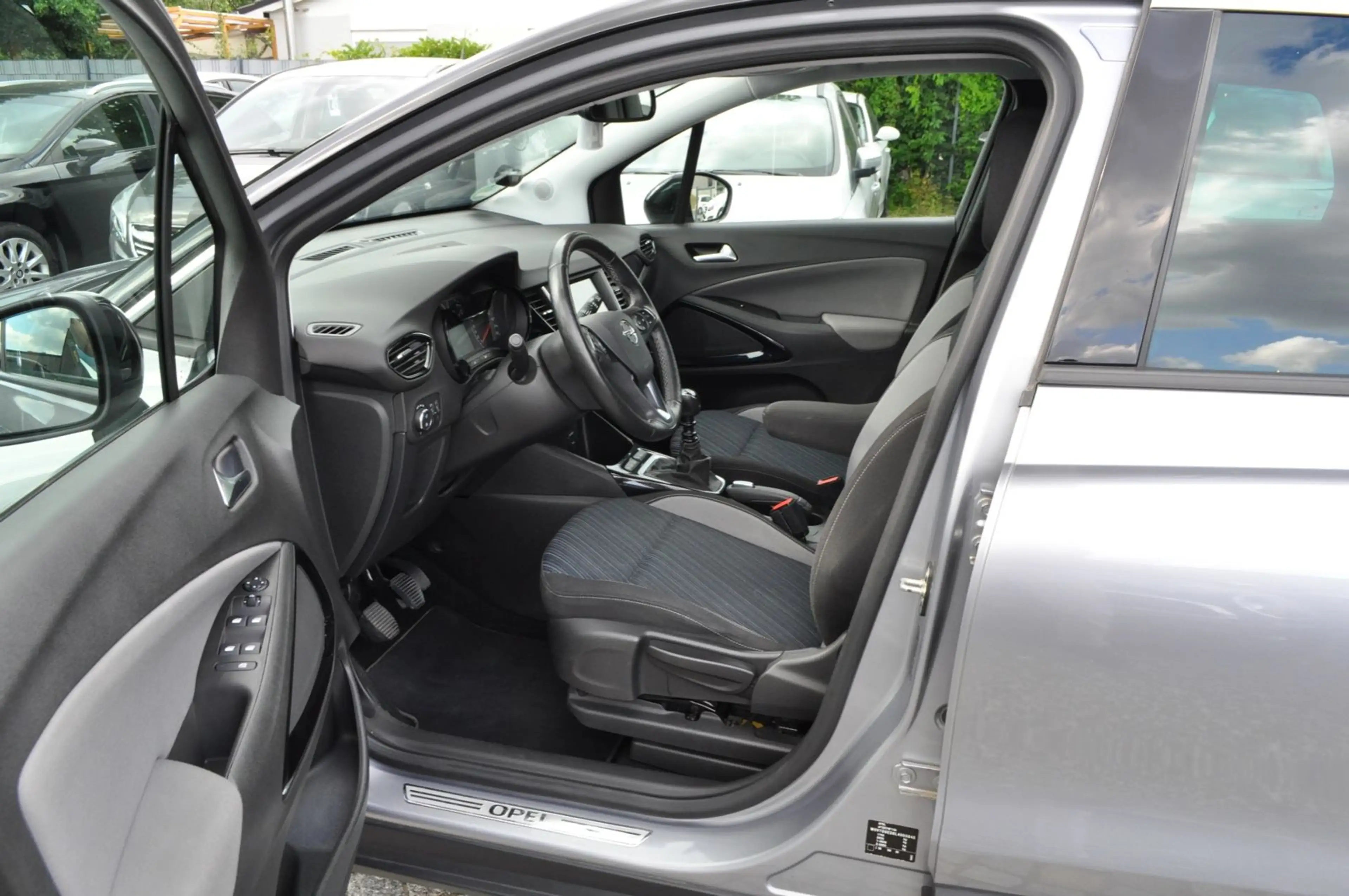 Opel Crossland X 1.2 /R-KAMERA/LED/TEMPOMAT — photo 7