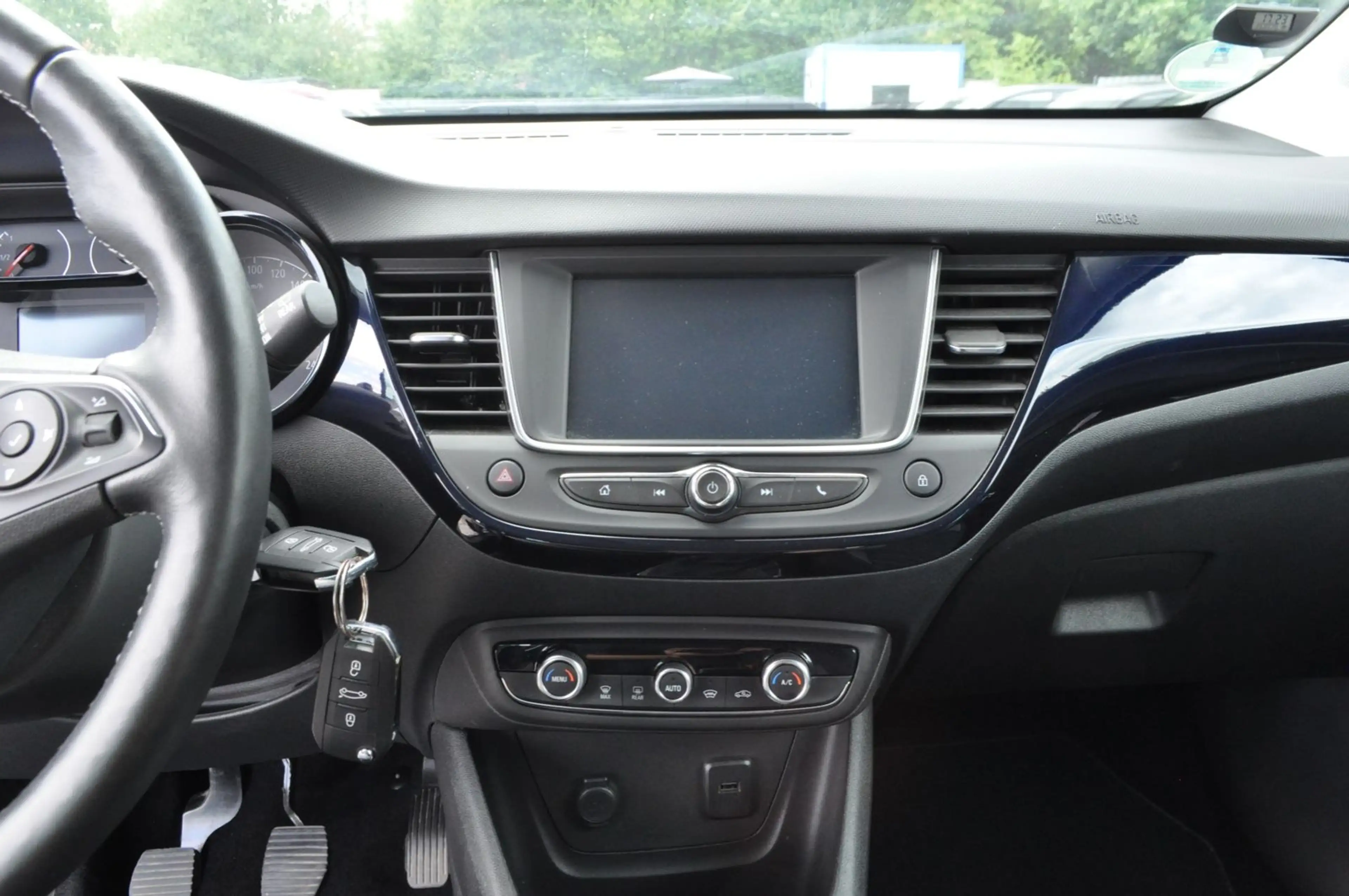 Opel Crossland X 1.2 /R-KAMERA/LED/TEMPOMAT — photo 12