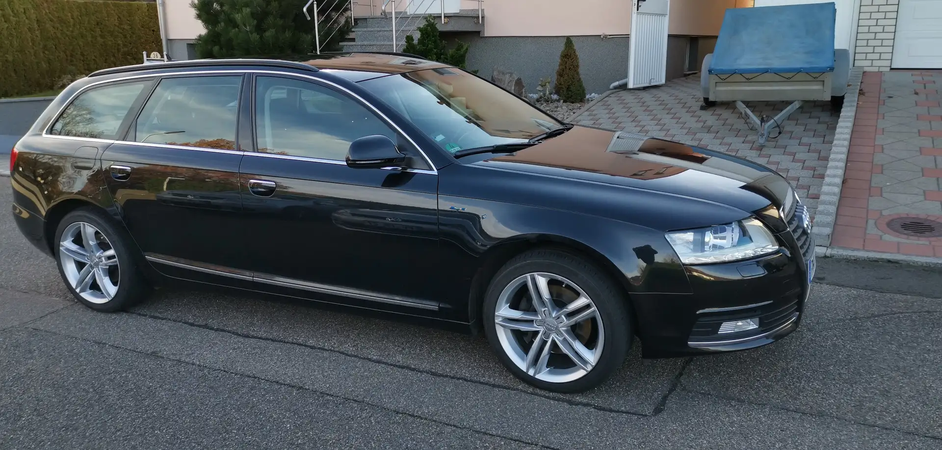 Audi A6 A6 Avant 2.0 TDI AHK Schwarz - 2