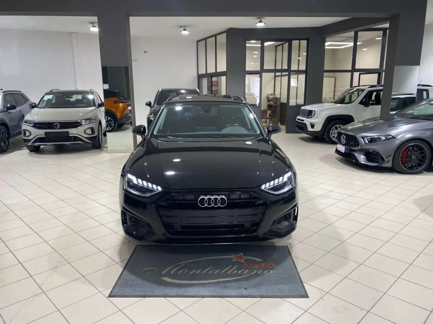 Audi A4 Avant 35 TDI 163 CV Business S line S tronic Nero - 2