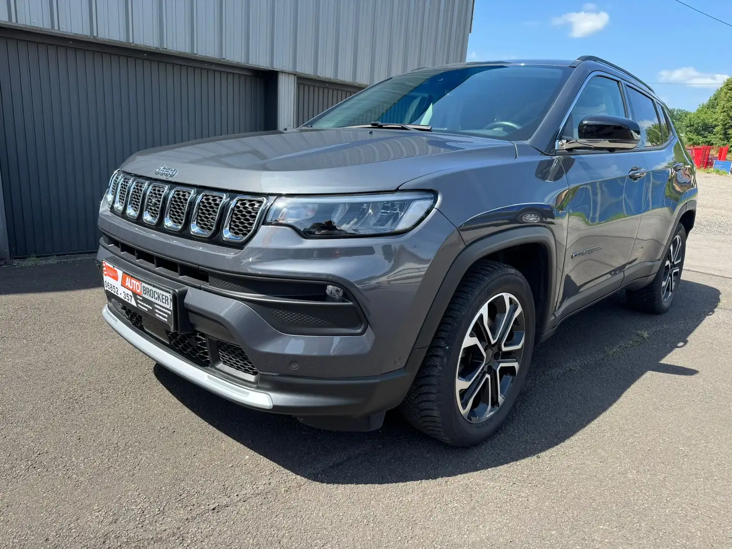 Jeep Compass Limited Grau - 1