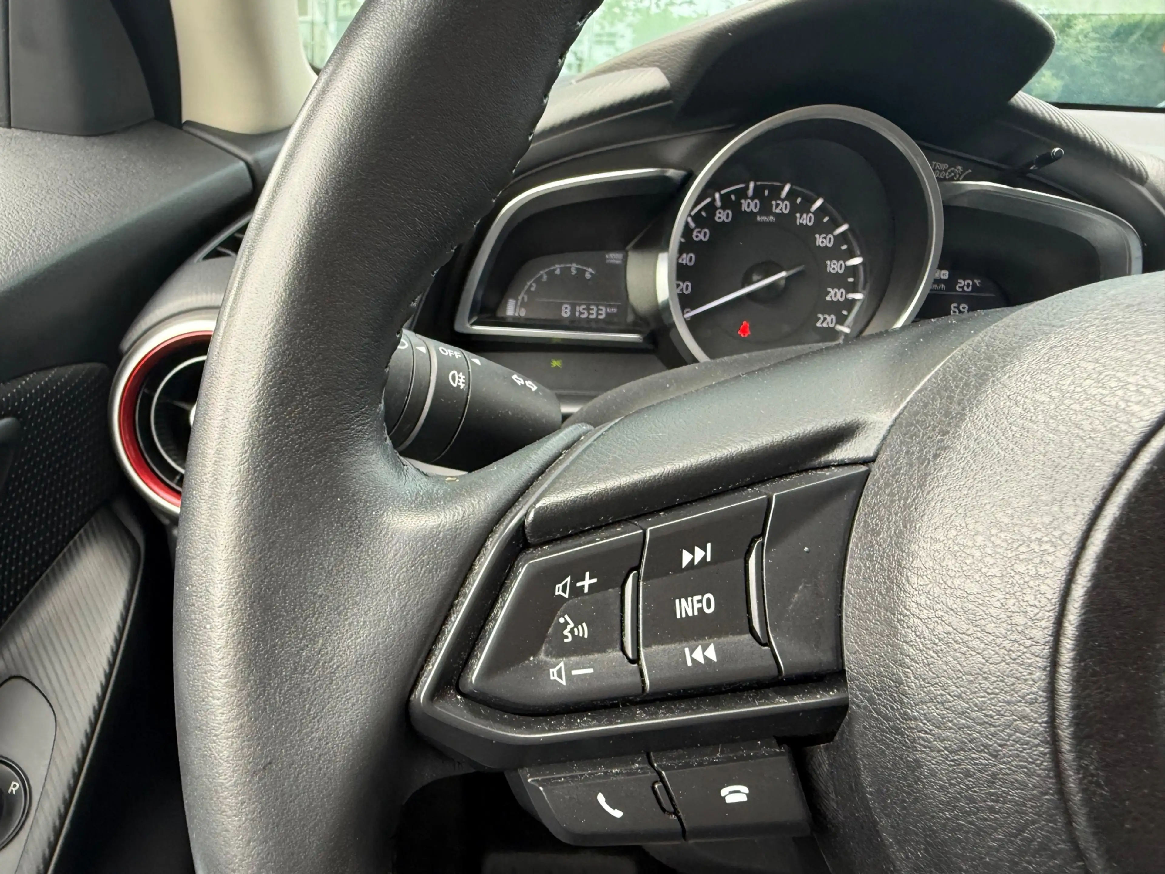 Mazda 2 1.5 Skyactiv-G Sportive - Navi - Cruise - Parkeerh — photo 7