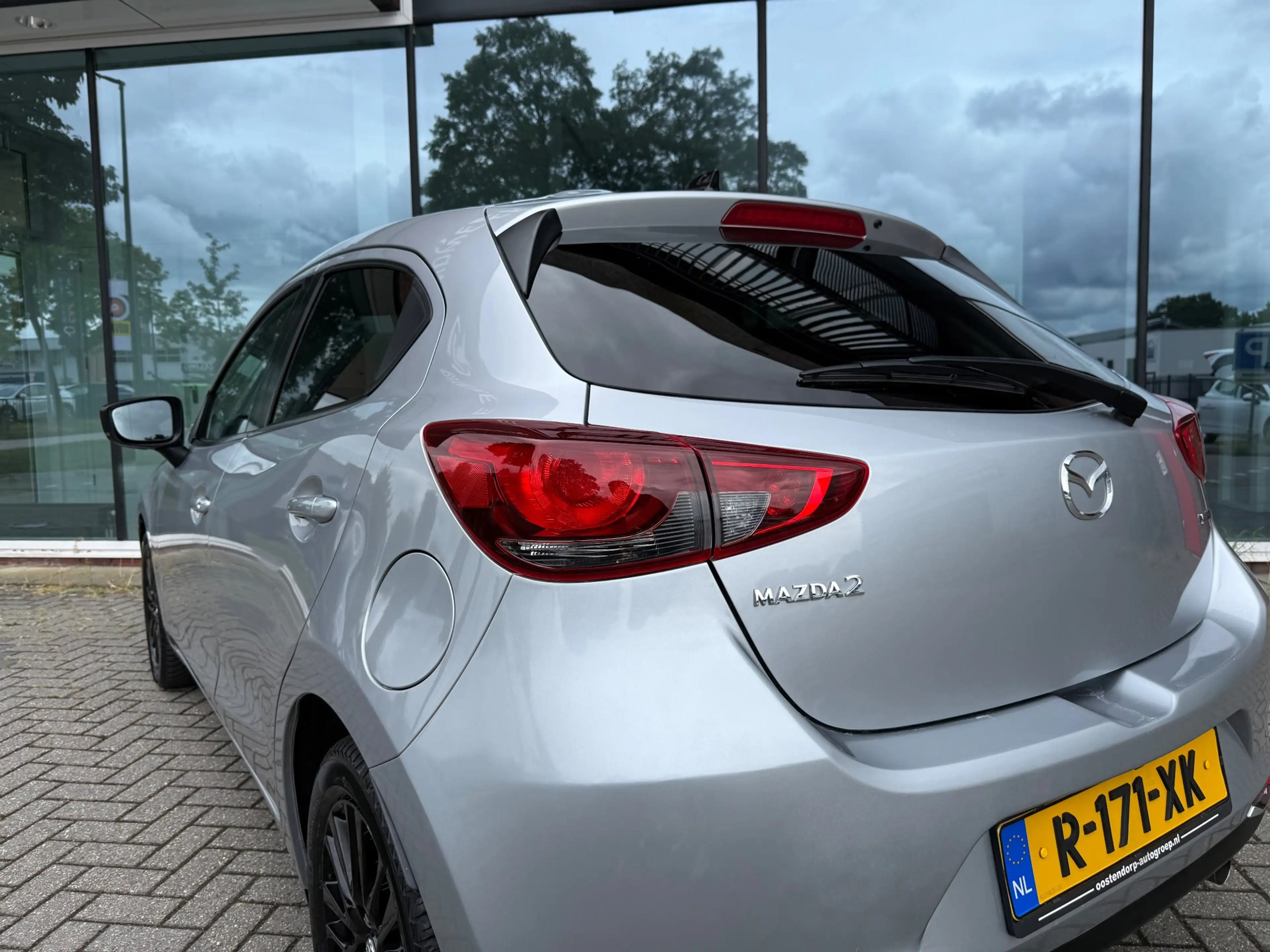 Mazda 2 1.5 Skyactiv-G Sportive - Navi - Cruise - Parkeerh — photo 9
