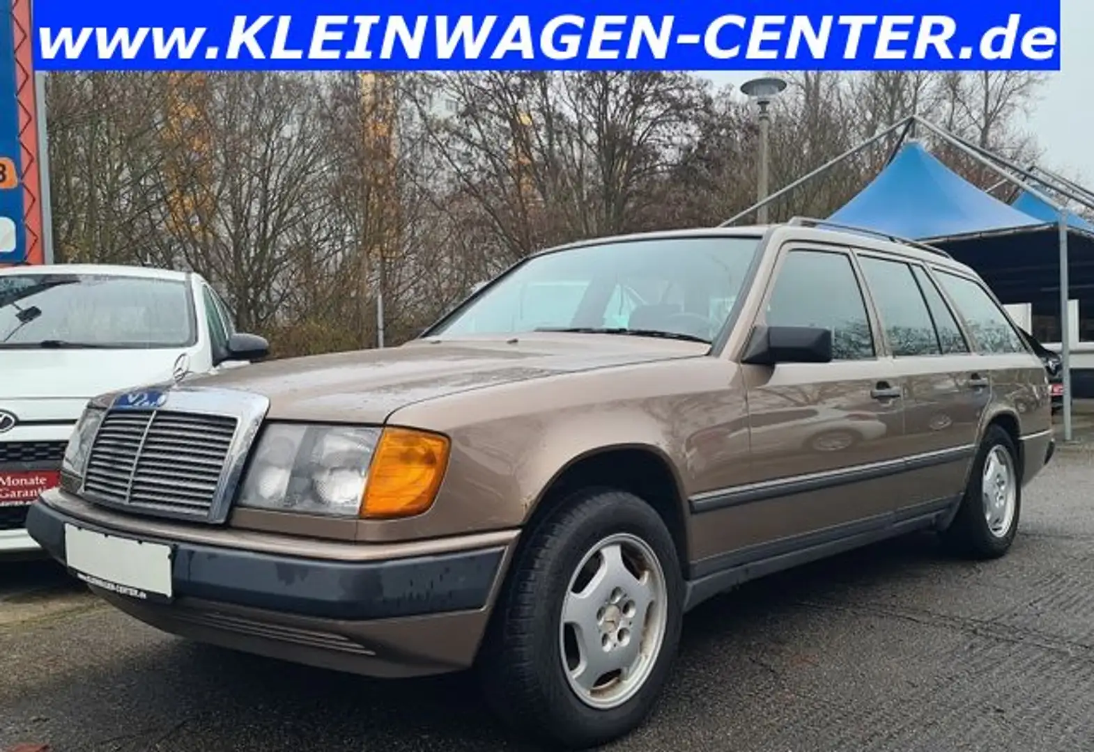 Mercedes-Benz 230 TE Braun - 1