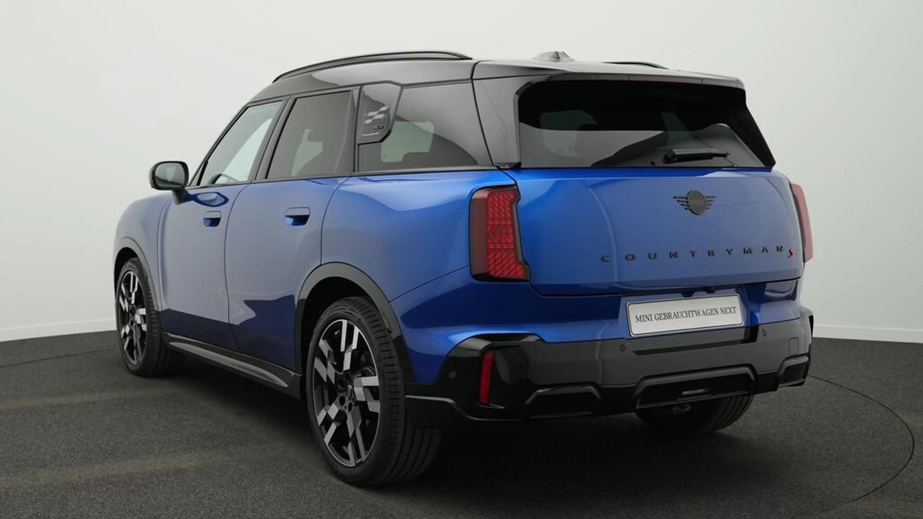 MINI Countryman S All4 John Cooper Works Trim — photo 4