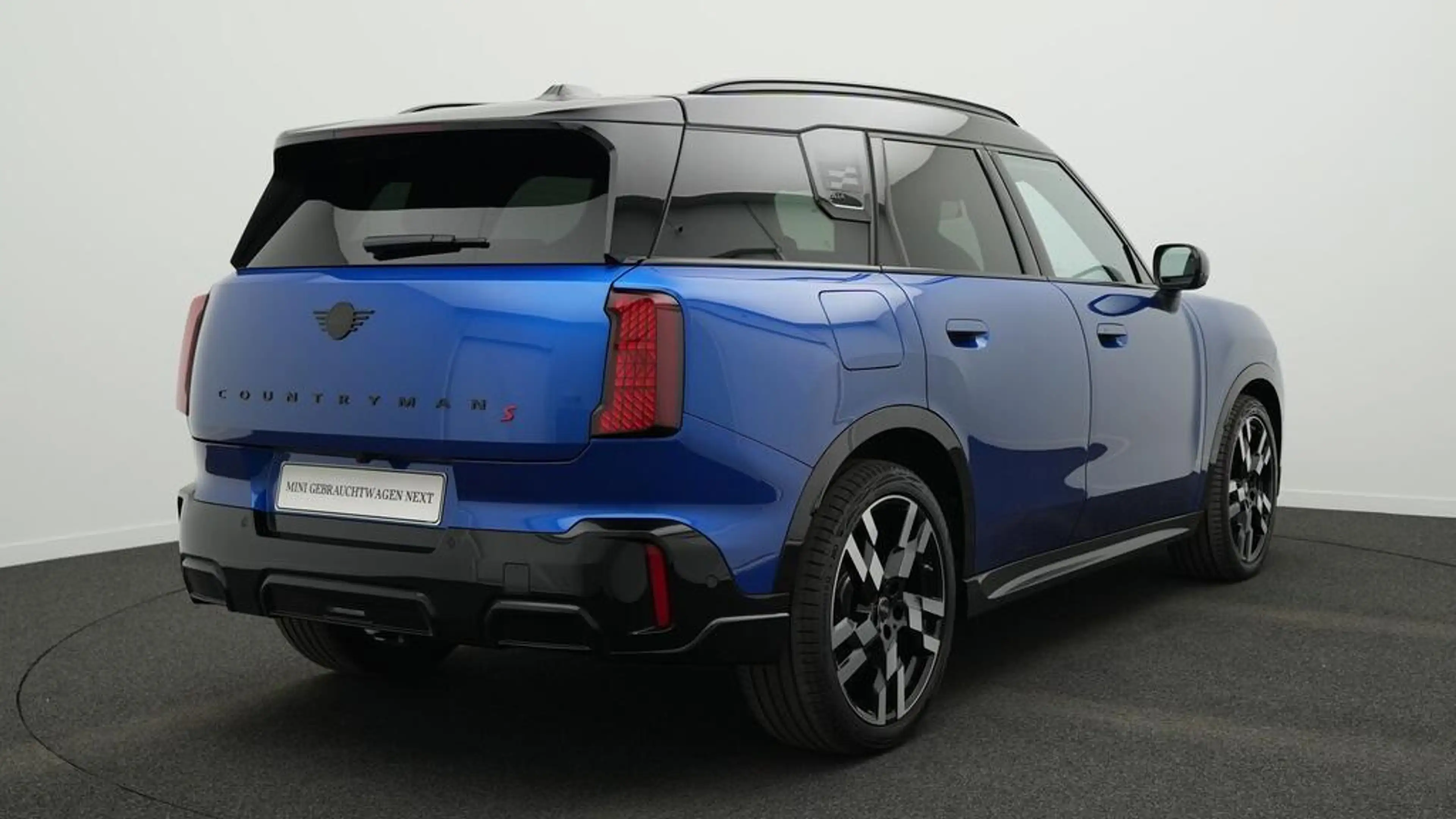 MINI Countryman S All4 John Cooper Works Trim — photo 7