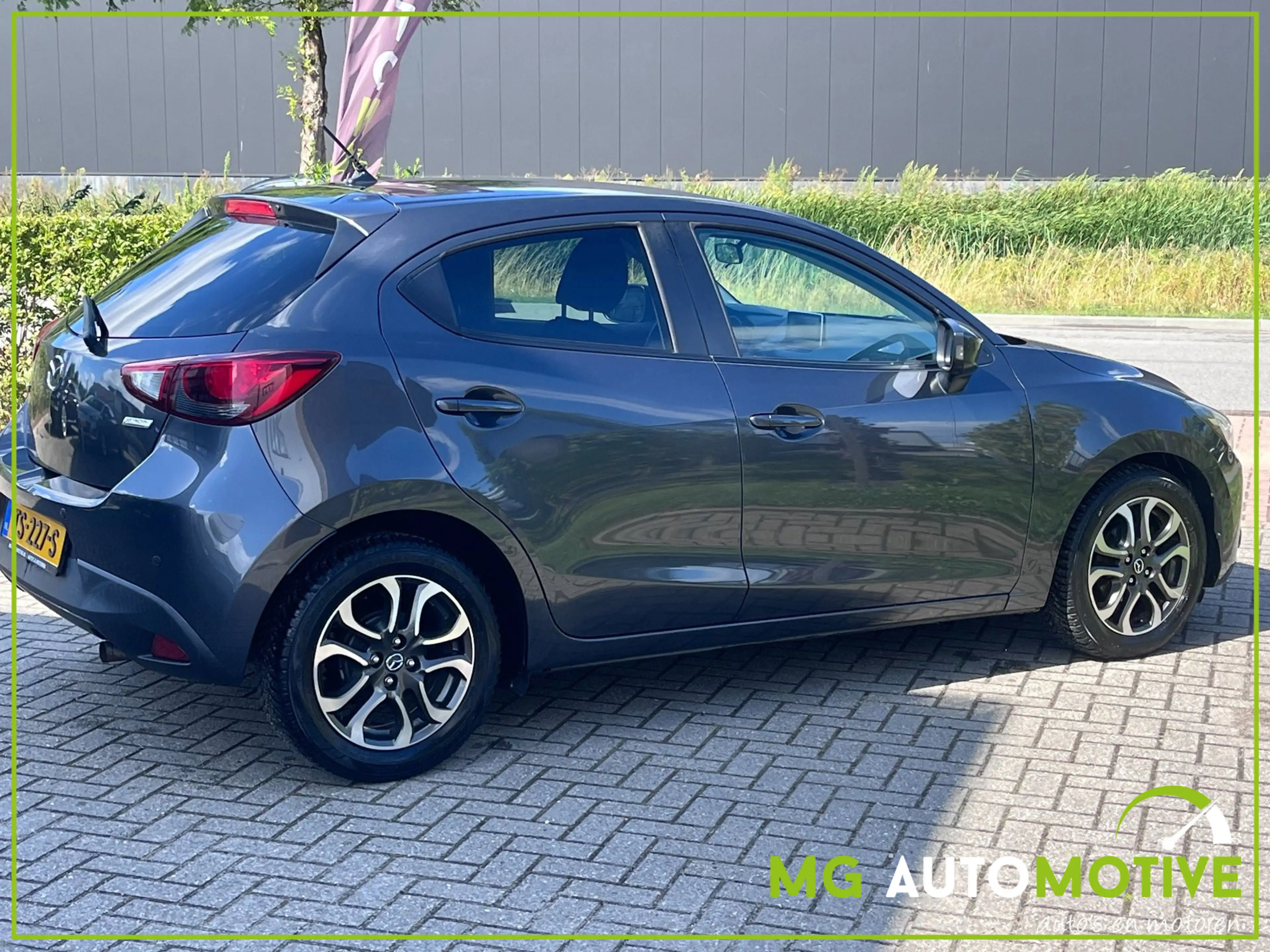 Mazda 2 1.5 Skyactiv-G GT-M Line | Navi | Climate | Cruise — photo 8