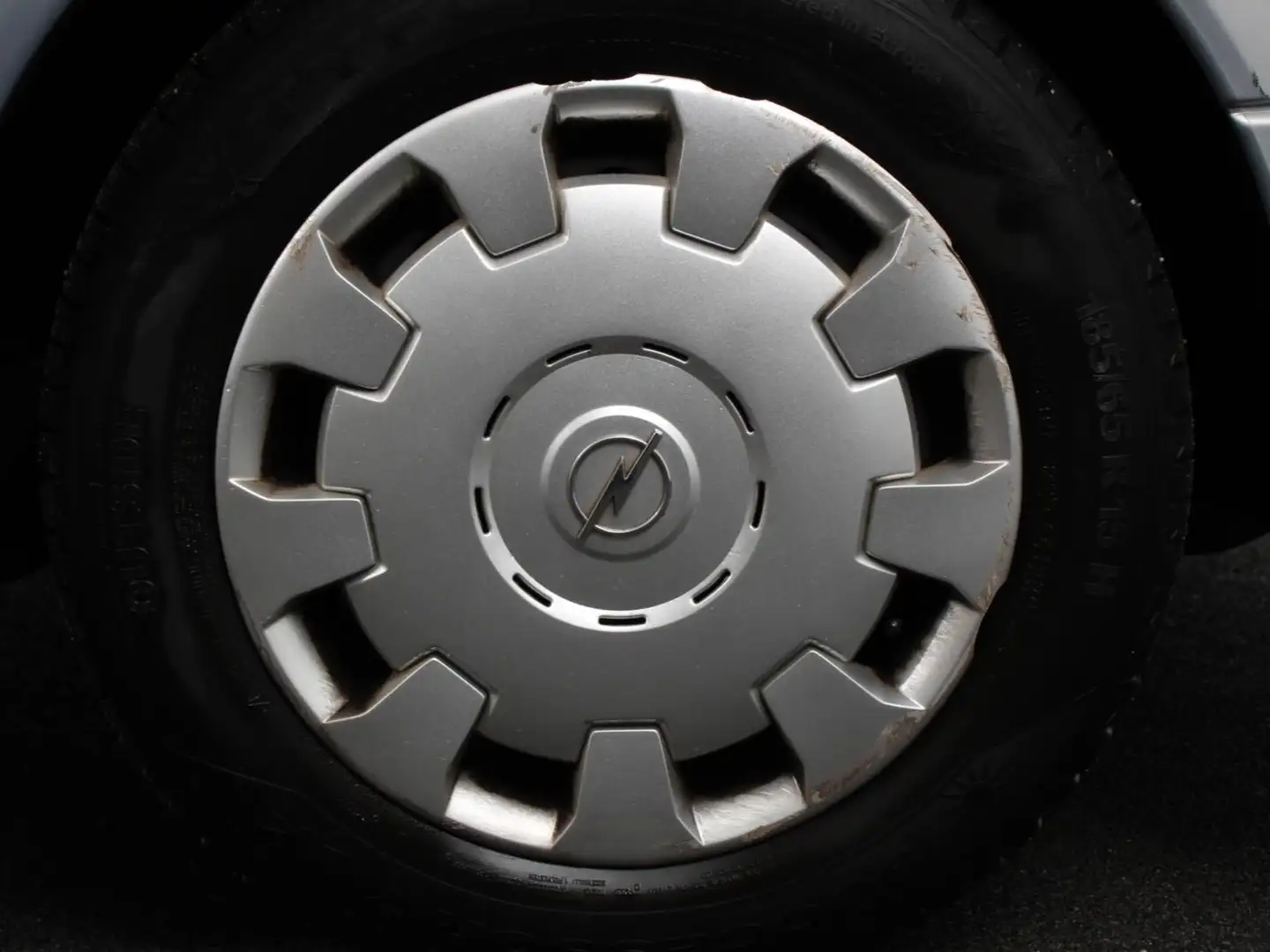 Opel Astra Wagon 1.6 Edition LEES OPMERKINGEN! Airco | Radio Grau - 2