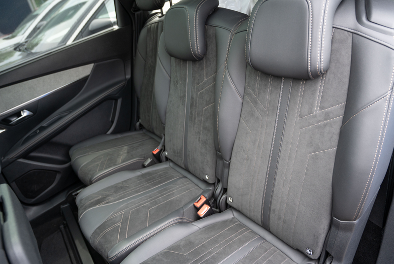 Peugeot 5008 GT 1.5 BlueHDi 130 EAT8 *PANO*MIRRORSCREEN*SHZ*DAB* — photo 8