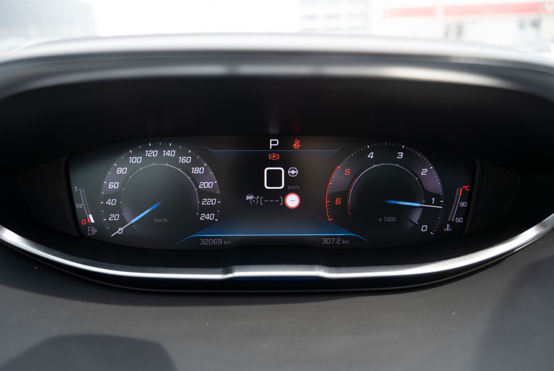 Peugeot 5008 GT 1.5 BlueHDi 130 EAT8 *PANO*MIRRORSCREEN*SHZ*DAB* — photo 15