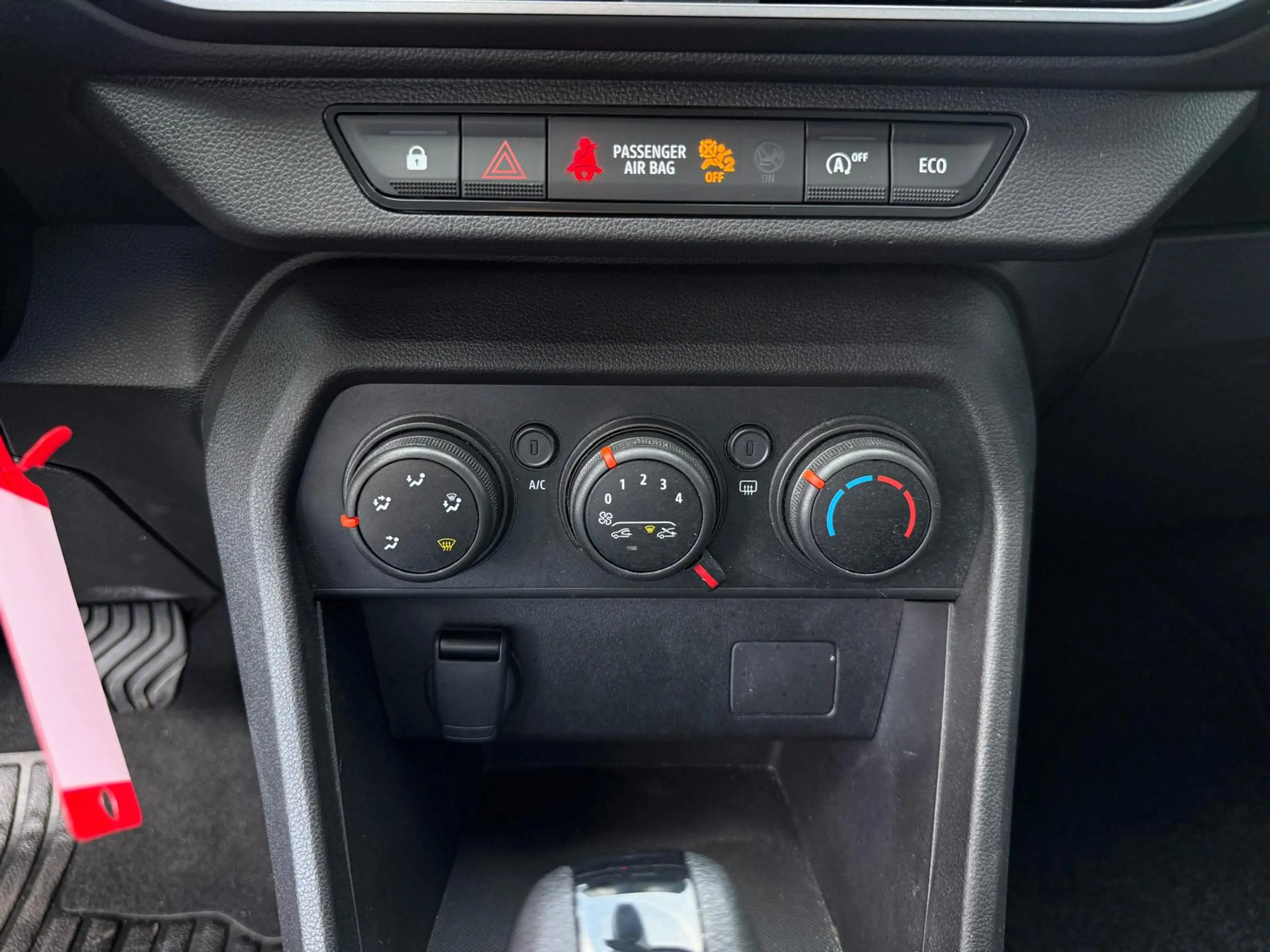 Dacia Sandero 1.0 TCe Sandero Stepway AUTOMAAT GPS Camera — photo 15