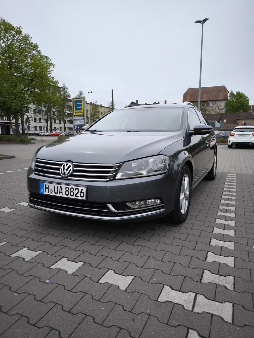 Volkswagen Passat 2.0 Blue TDI DSG SCR Highline - 2
