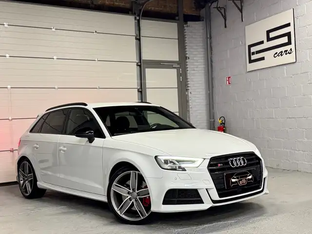 Audi S3 S3 Sportback Quattro S tronic. BANG&OLUFSEN
