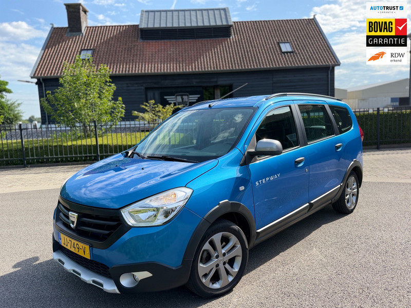Dacia Lodgy 1.2 TCe Stepway 7-PERSOONS AIRCO CR.CONTR NAVIGATI