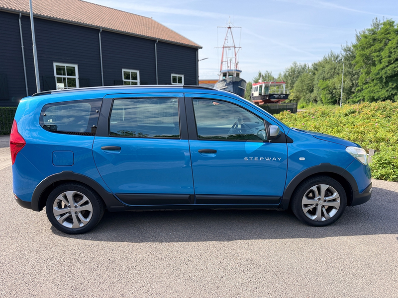 Dacia Lodgy 1.2 TCe Stepway 7-PERSOONS AIRCO CR.CONTR NAVIGATI — photo 11