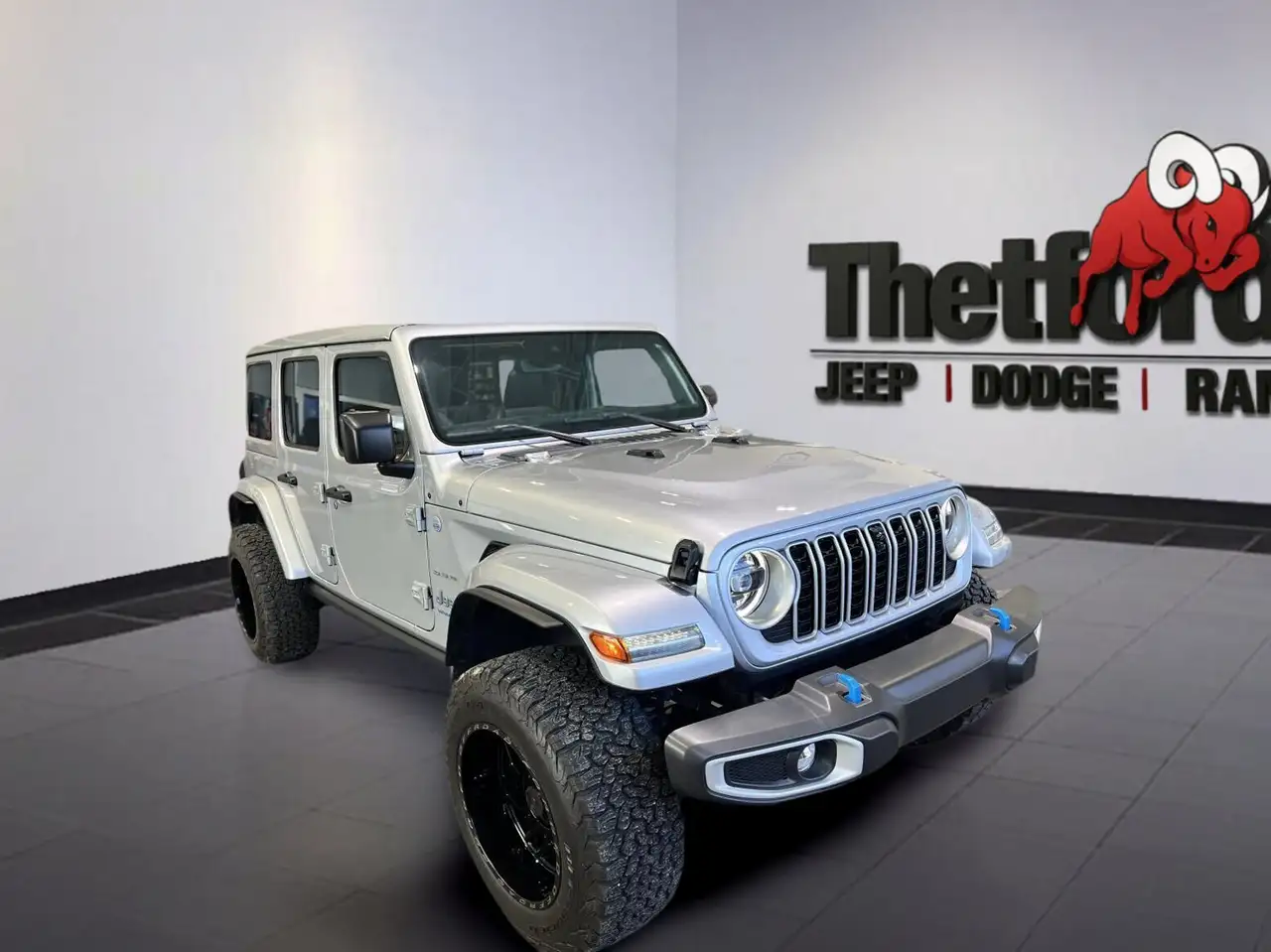 Jeep Wrangler photo Jeep Wrangler
