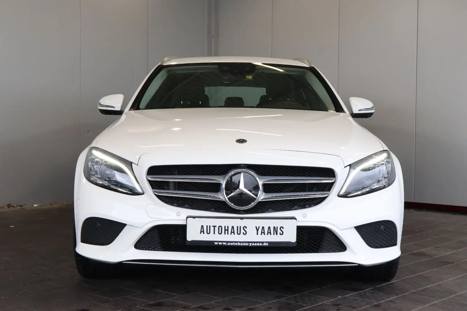 Mercedes-Benz C 300 de Avantg. DIST+WIDE+BURM+MASSAGE+360°+AHK Weiß - 2