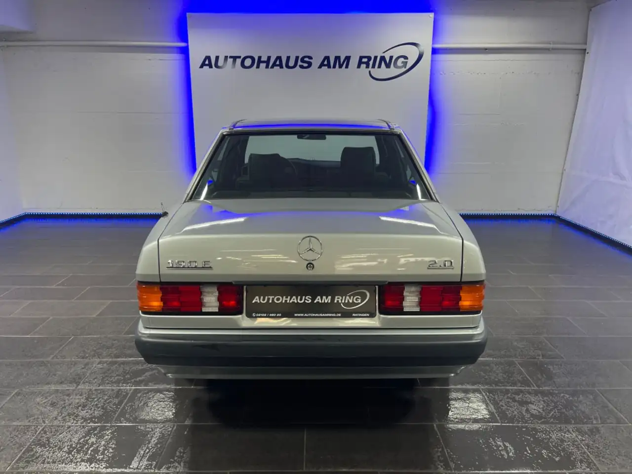 Mercedes-Benz 190 E 2.0/2.5 Aut. VÄTH SCHIEBEDACH EL.SITZ NAVI, foto 7