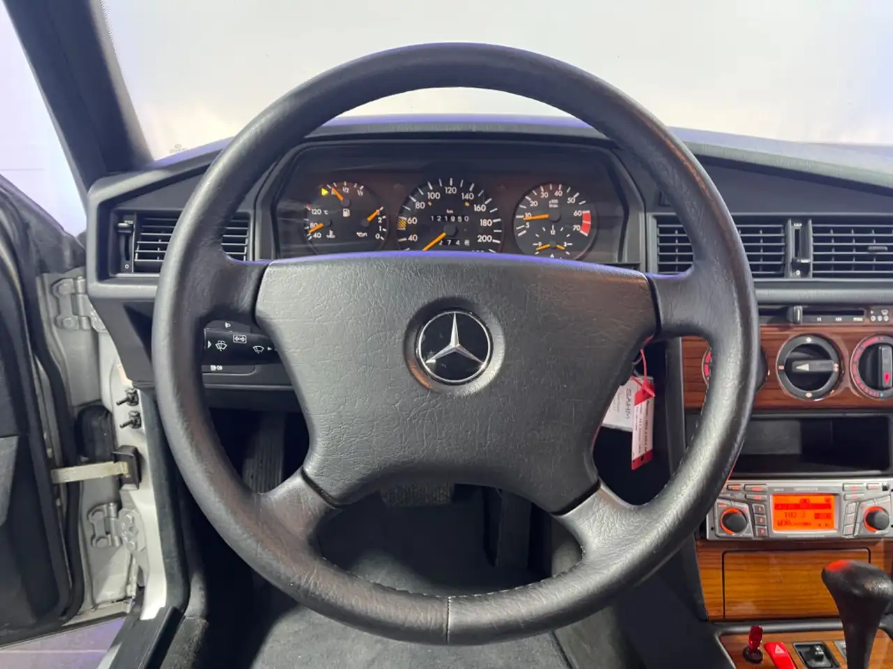 Mercedes-Benz 190 E 2.0/2.5 Aut. VÄTH SCHIEBEDACH EL.SITZ NAVI, foto 12