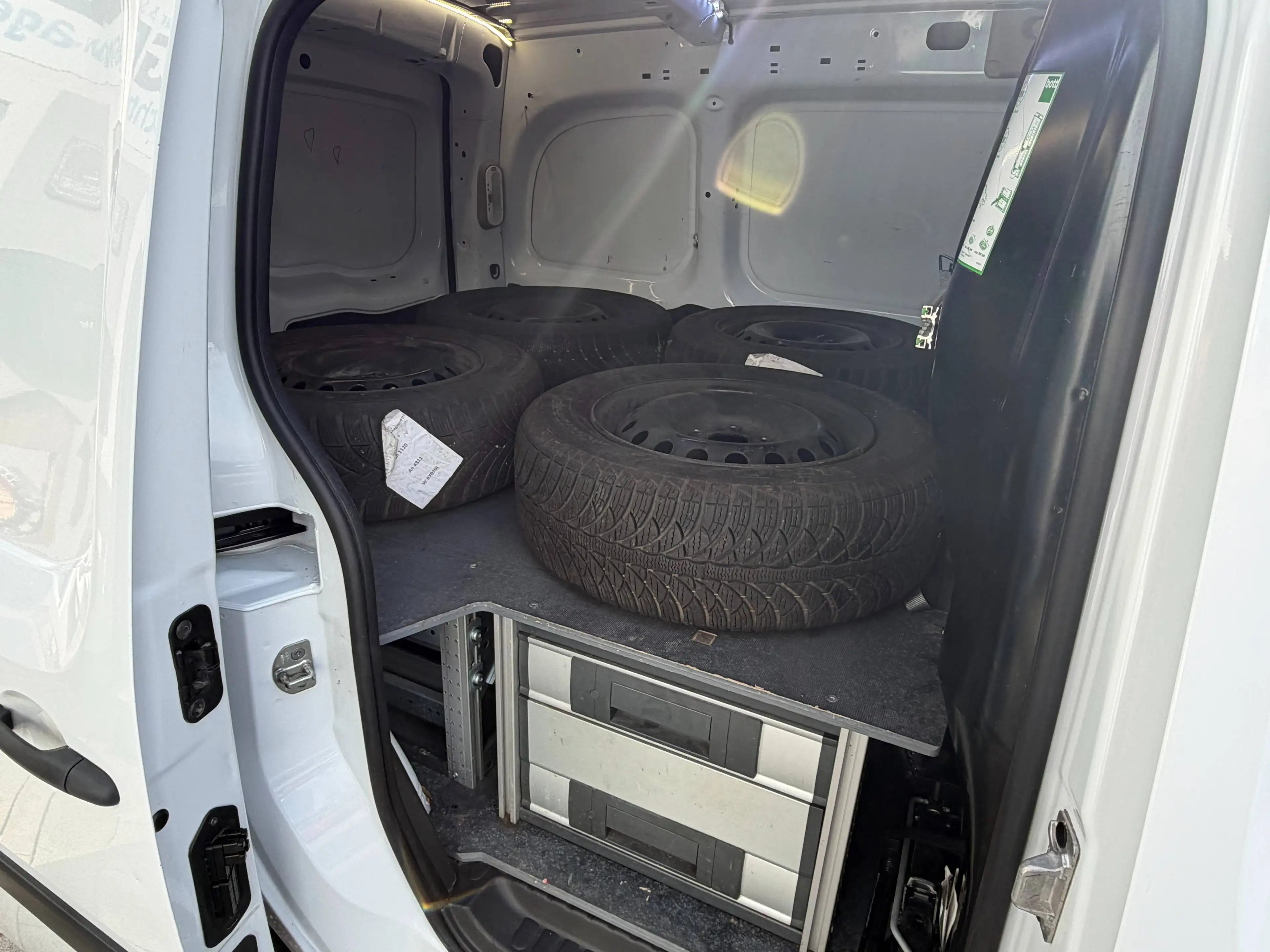 Renault Kangoo Express Medium Energy dCi L1 — photo 7
