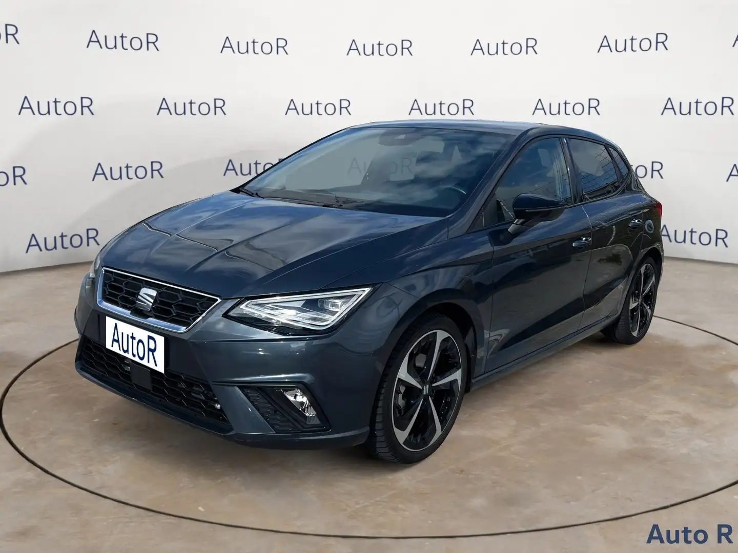SEAT Ibiza Ibiza 1.0 EcoTSI 110 CV 5 porte FR Gris - 1