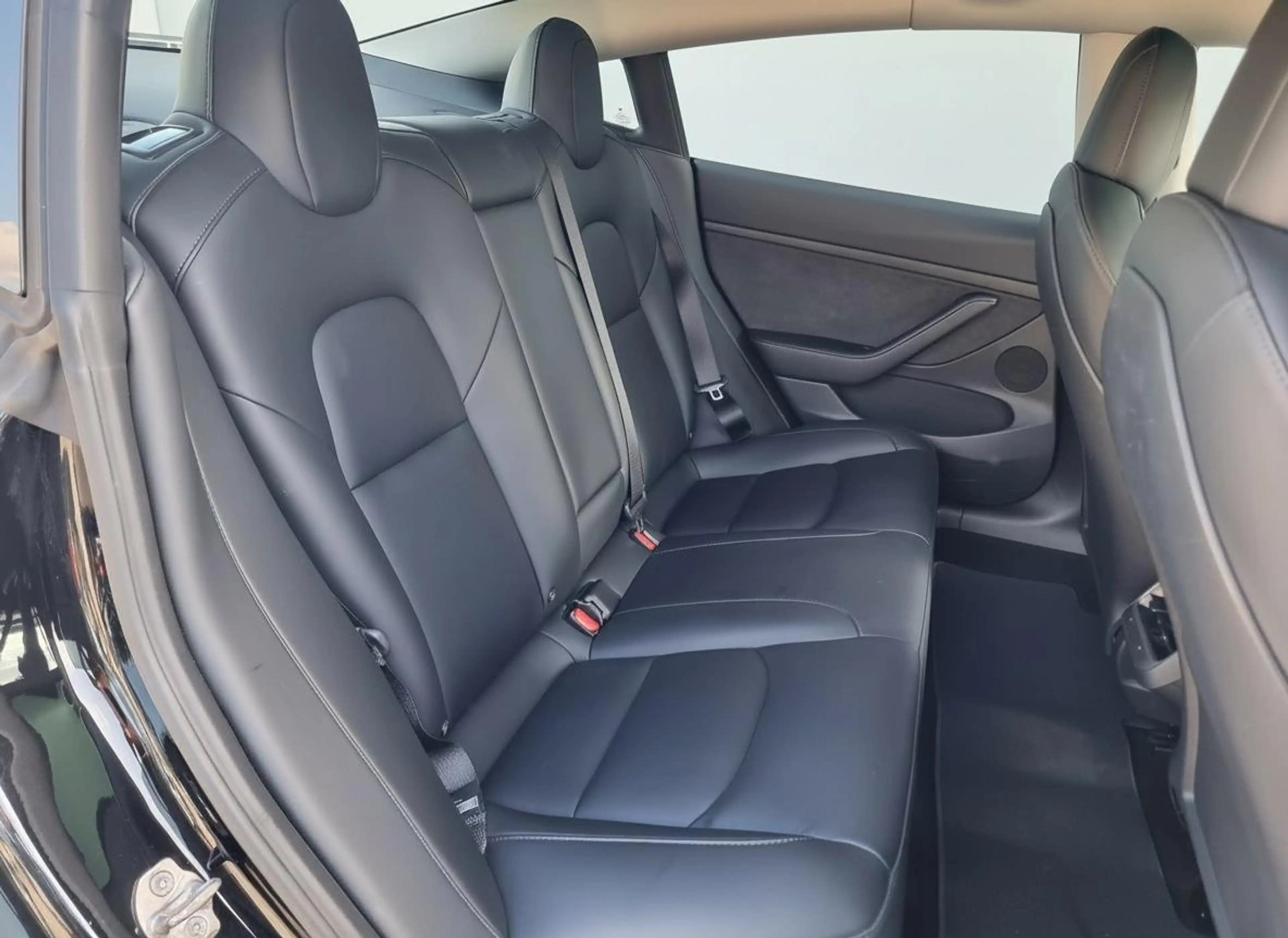 Tesla Model 3 Standard RWD Plus 60kWh SOH 92,1% | Leder | Panora — photo 21