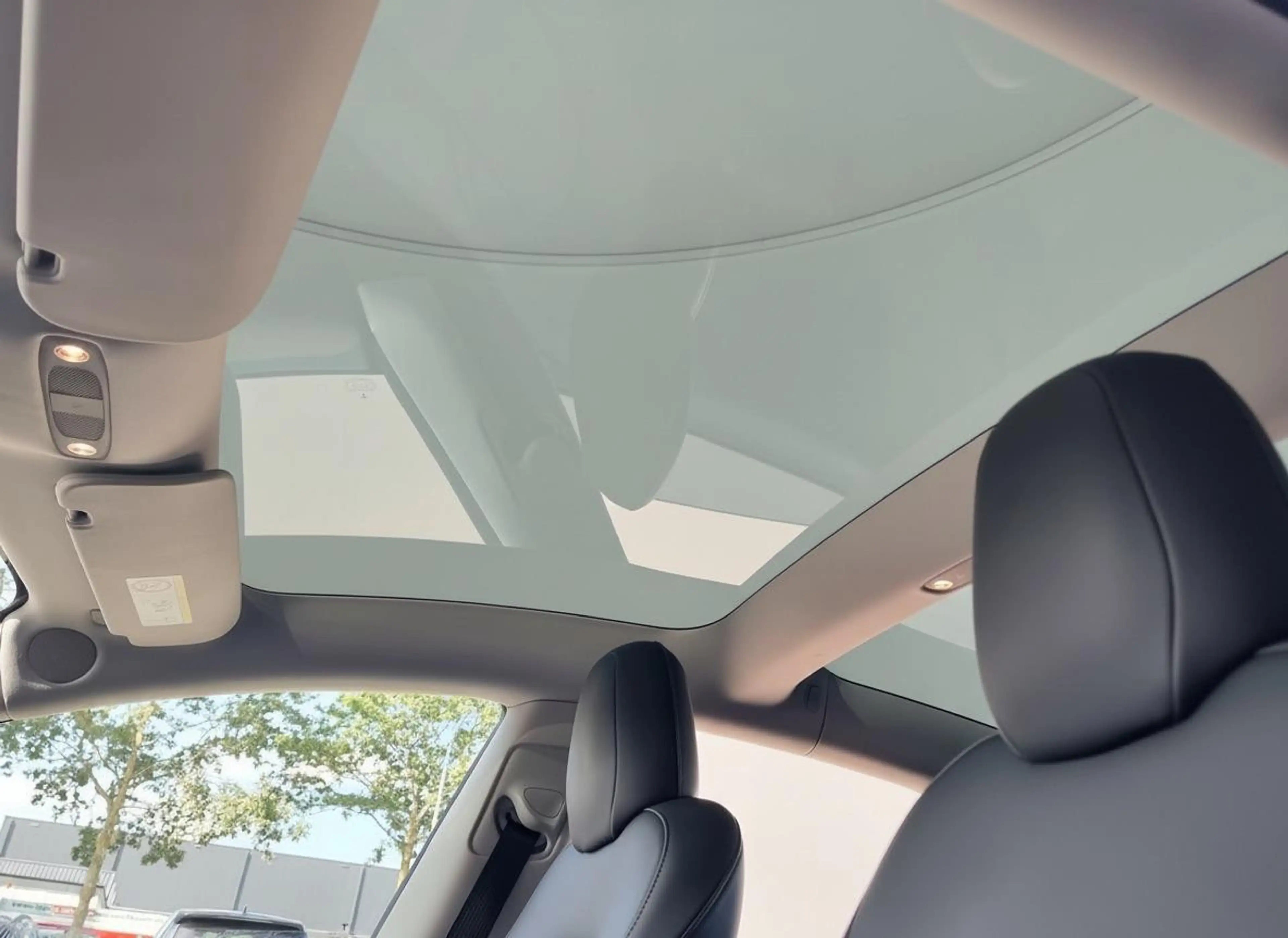 Tesla Model 3 Standard RWD Plus 60kWh SOH 92,1% | Leder | Panora — photo 5