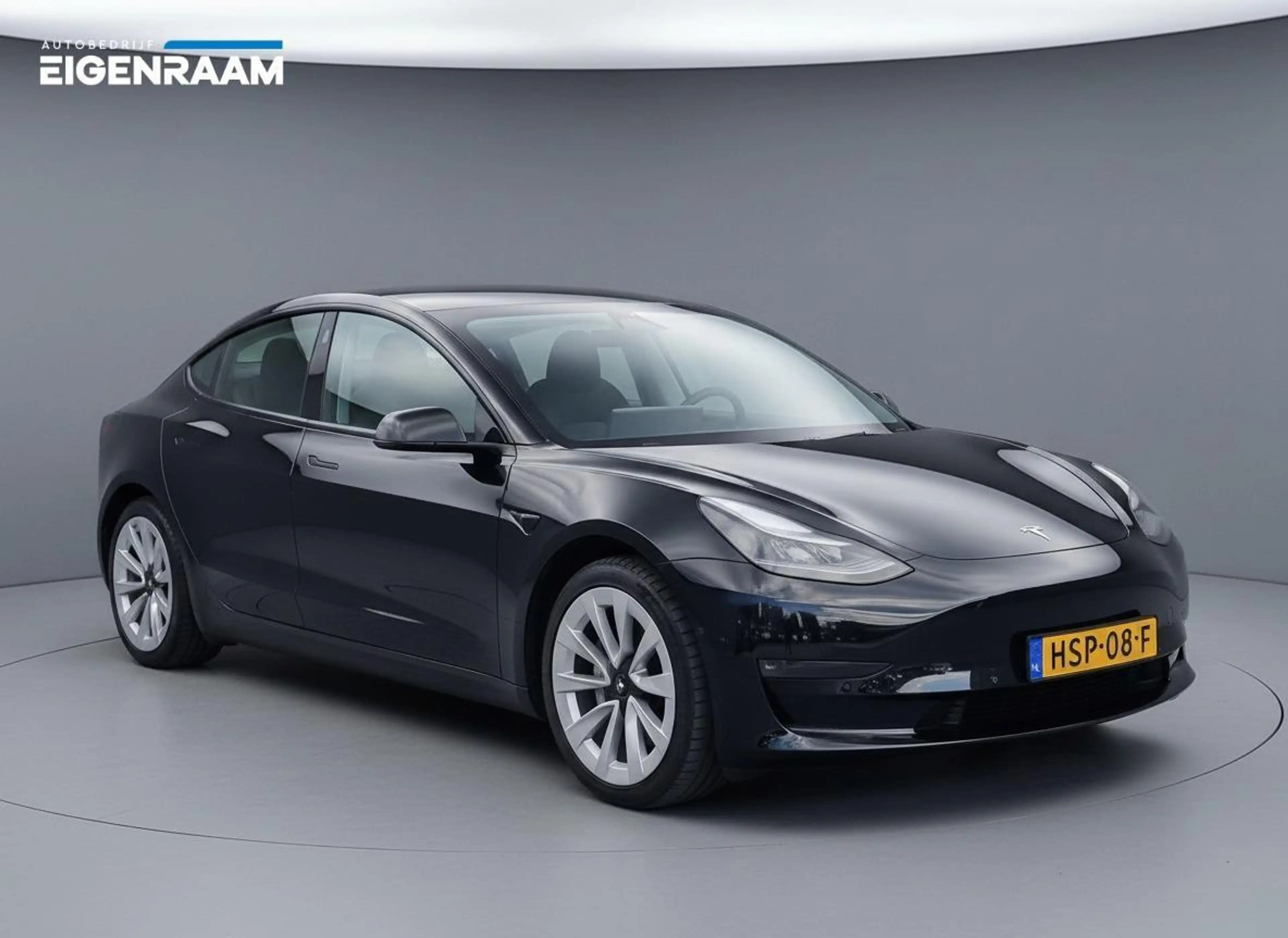 Tesla Model 3 Standard RWD Plus 60kWh SOH 92,1% | Leder | Panora — photo 2
