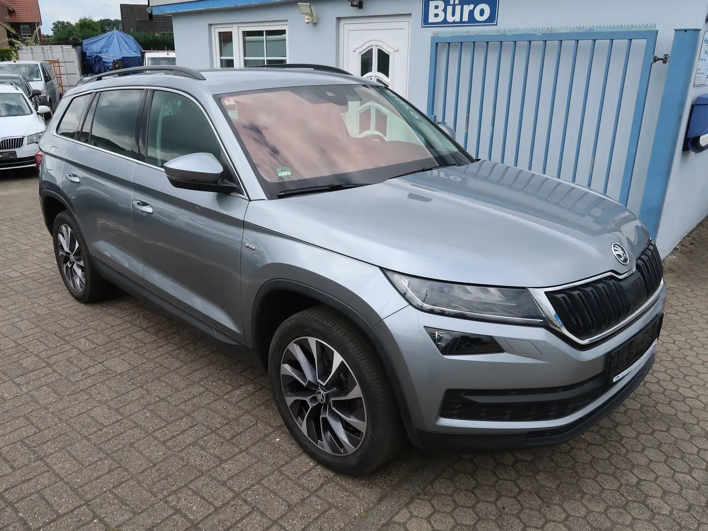 Skoda Kodiaq Drive 125 4x4 Grau - 2