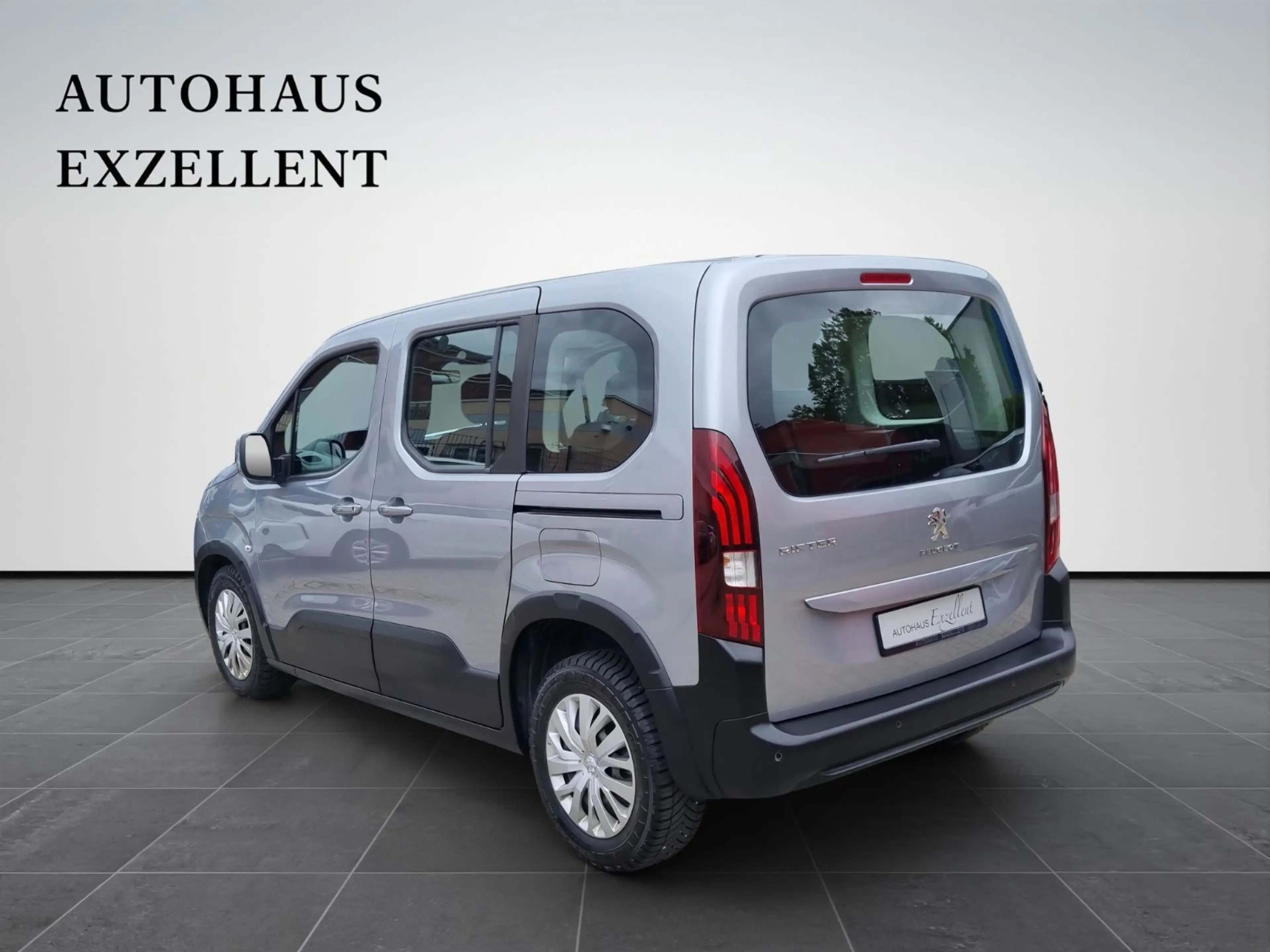Peugeot Rifter Active*KLIMA*TEMPOMAT*PDC*MFL*BC*SPURHALT — photo 4